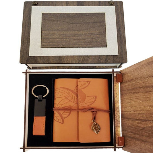 Özel Ahşap Kutulu Taba Deri Defter Ve Anahtarlık Set