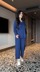 Kadın V Yaka Bluz Ve Pantolon Ikili Takım