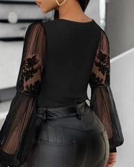 Kadın Kruvaze Yaka Derin Dekolteli Kolları Tül Detay Fırsat ürün Bluz